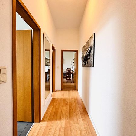 Attraktive Wohnung Im Schoenen Hinterhof Schwerin  Bagian luar foto